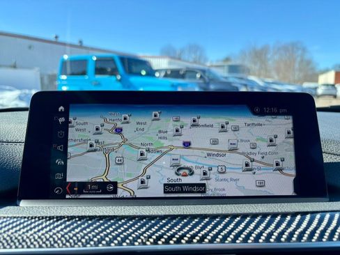 Used 2020 BMW M4 Coupe w/ Executive Package image 16