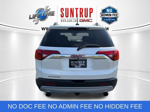 Used 2019 GMC Acadia SLT w/ LPO, Floor Liner Package FWD image 4