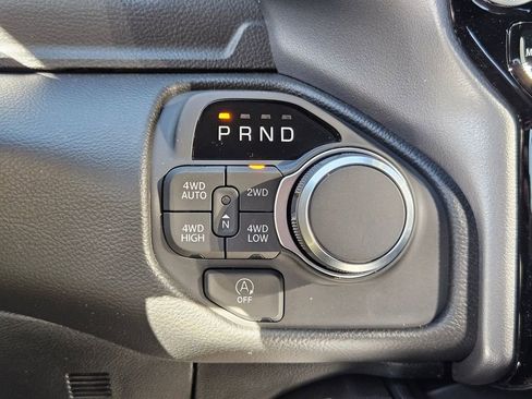 New 2026 RAM 1500 Big Horn AWD/4WD image 25