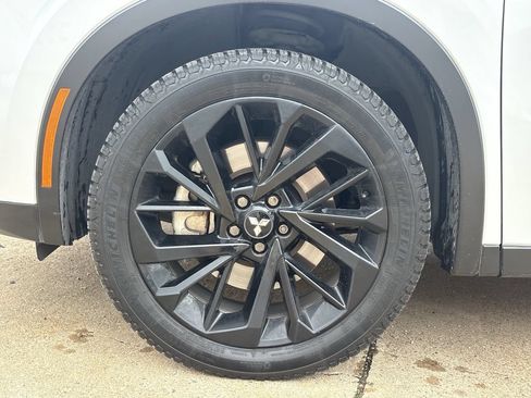 Used 2022 Mitsubishi Outlander SE FWD image 9