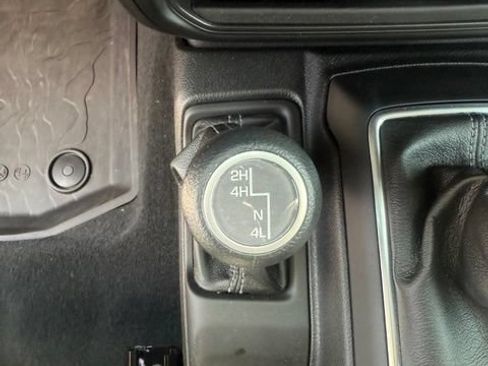 Used 2026 Jeep Wrangler Sport AWD/4WD image 14