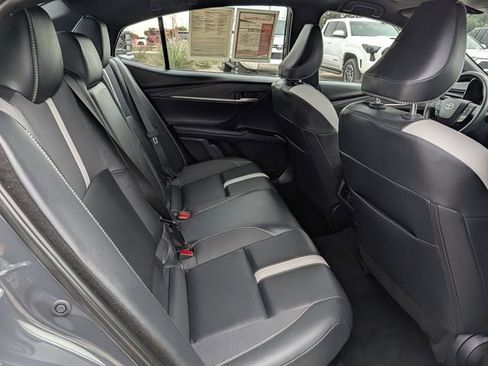 Used 2025 Toyota Camry SE FWD image 29