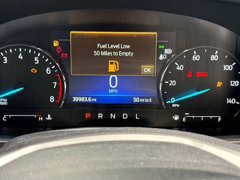 Used 2024 Ford Explorer XLT w/ Equipment Group 202A image 12