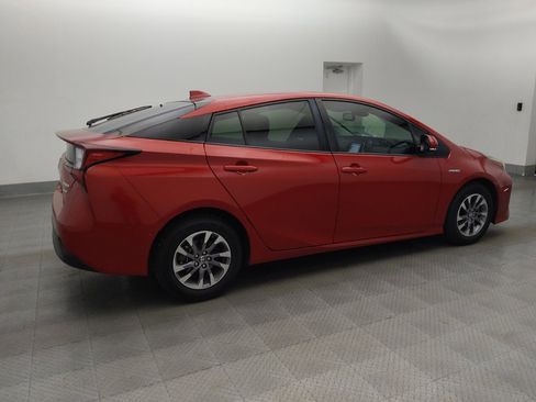 Used 2019 Toyota Prius Limited w/ Premium Convenience Package FWD image 10