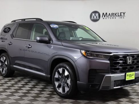 Certified 2026 Honda Pilot Elite image 1
