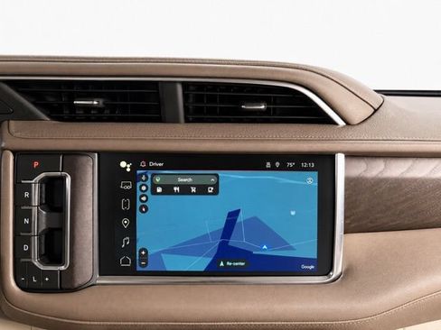 Used 2024 GMC Yukon Denali AWD/4WD image 49