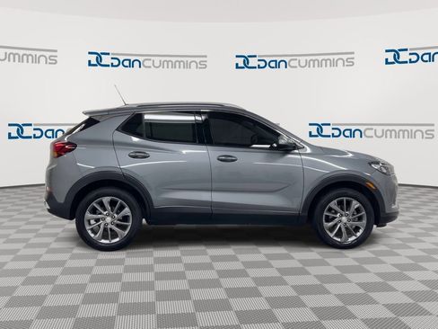 Used 2023 Buick Encore GX Essence w/ Experience Buick Package AWD/4WD image 9