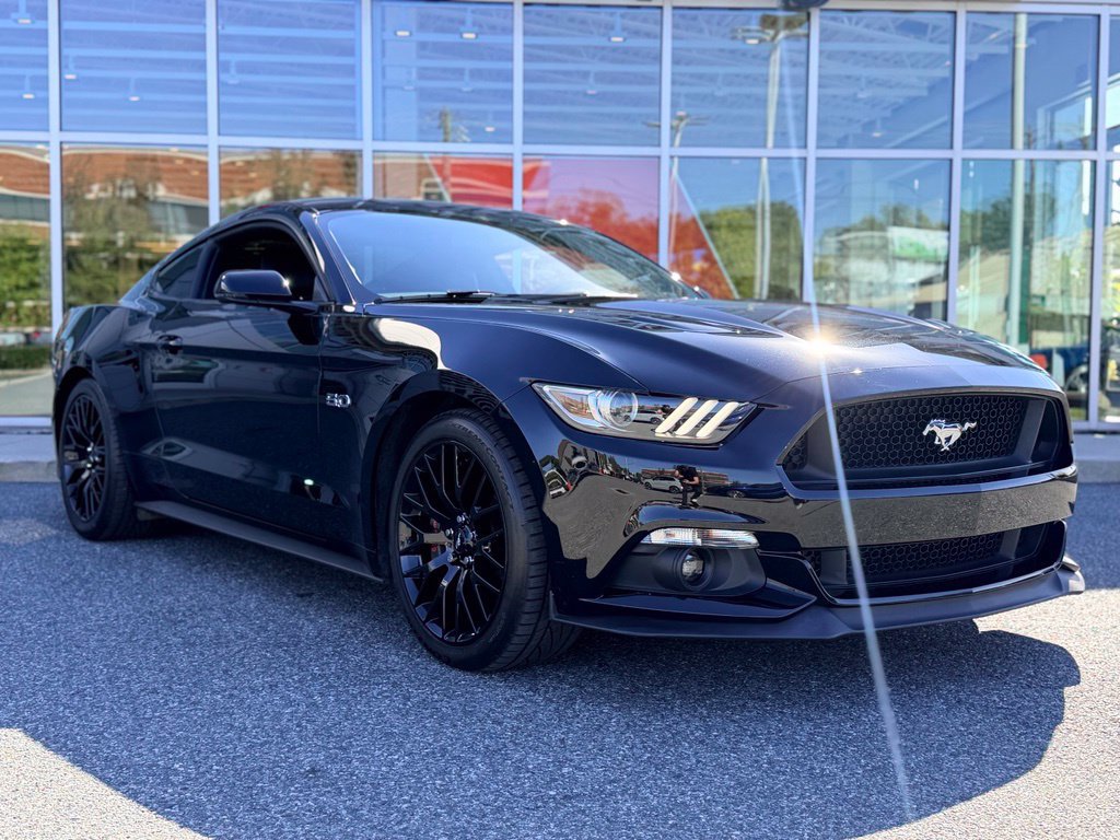 Used 2016 Ford Mustang GT Premium w/ GT Performance Package RWD image 8