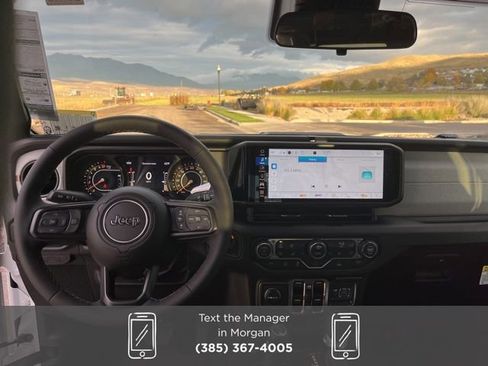 New 2025 Jeep Gladiator Sport image 16