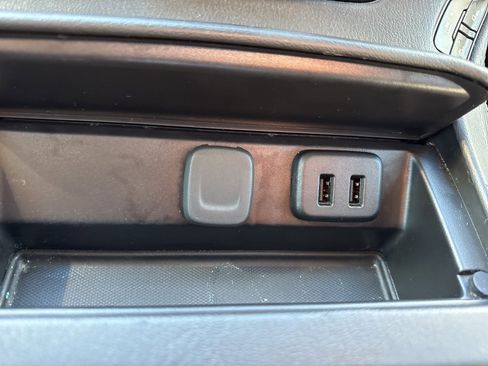 Used 2019 GMC Yukon XL Denali w/ Denali Ultimate Package image 29