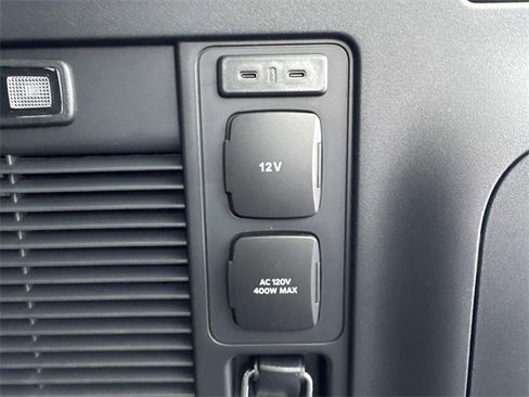 New 2025 Ford Expedition Tremor image 14