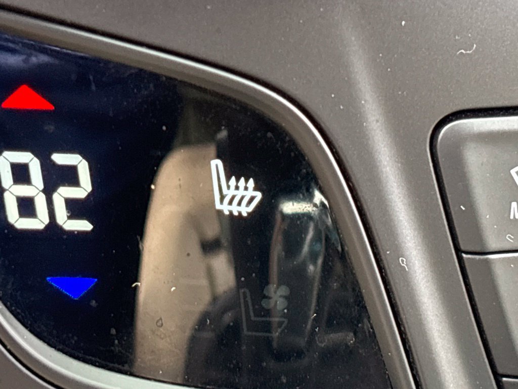 Used 2018 Buick Envision Preferred FWD image 17