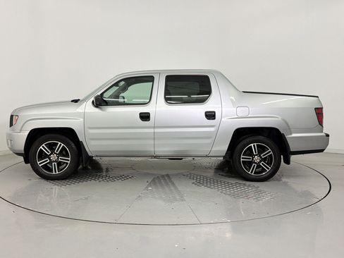 Used 2014 Honda Ridgeline Sport image 2
