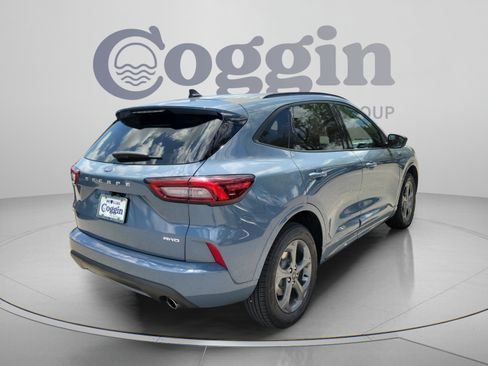Used 2024 Ford Escape ST-Line AWD/4WD image 3