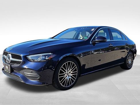 Used 2022 Mercedes-Benz C 300 Sedan image 3