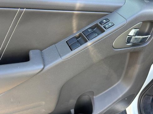 Certified 2021 Nissan Frontier PRO-4X w/ Pro-4x Utility Package image 24