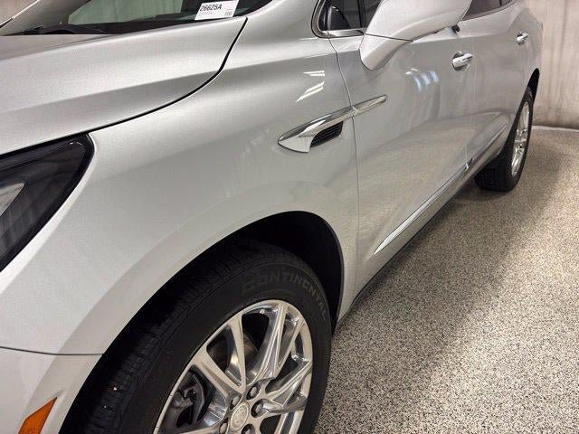 Used 2022 Buick Enclave Premium w/ Experience Buick Package AWD/4WD image 12