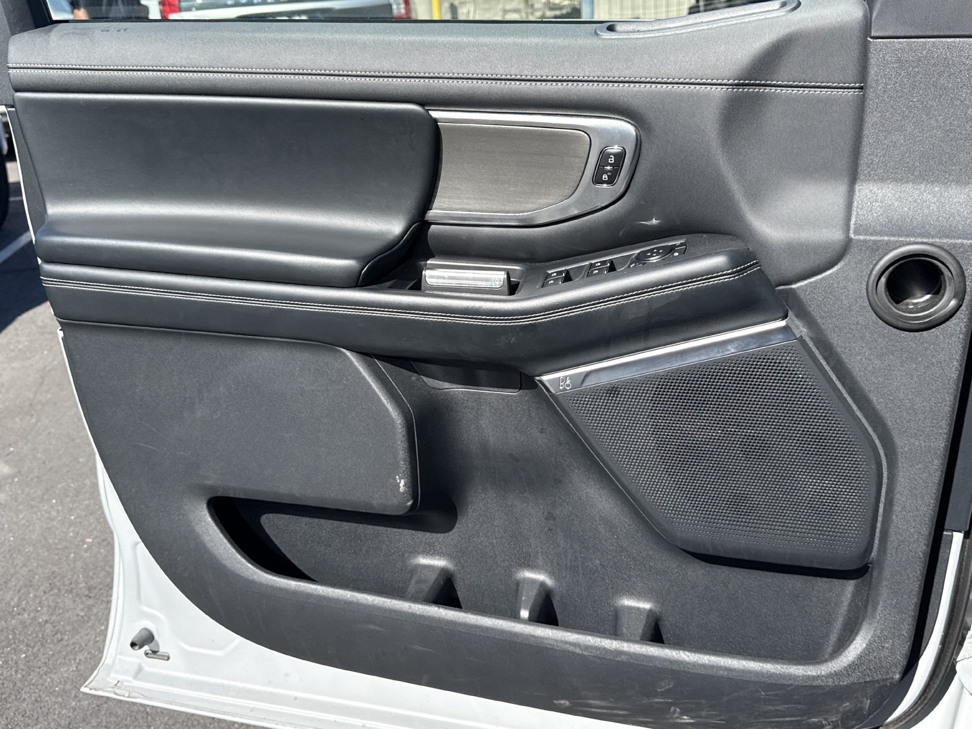 Certified 2025 Ford Expedition Platinum AWD/4WD image 10