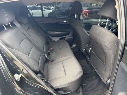 Used 2022 Kia Sportage LX FWD image 13