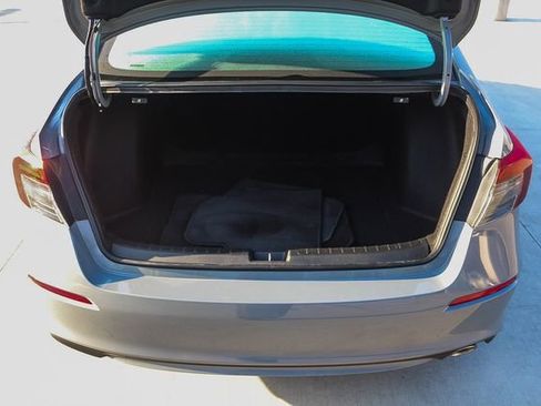 Used 2025 Honda Civic Sport image 38