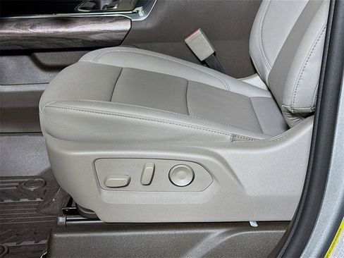 New 2026 Chevrolet Silverado 2500 LTZ w/ LTZ Premium Texas Edition image 17