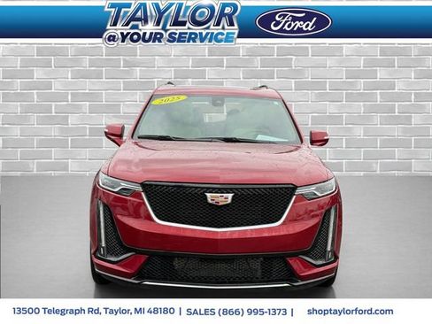Used 2025 Cadillac XT6 Sport w/ LPO, Floor Liner Package image 2