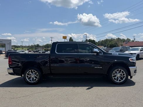 Used 2025 RAM 1500 Limited AWD/4WD image 2
