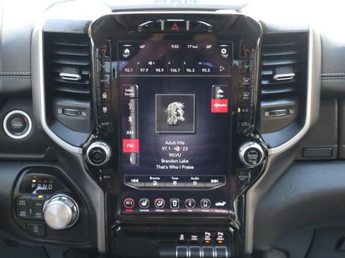 Used 2021 RAM 1500 Laramie image 17