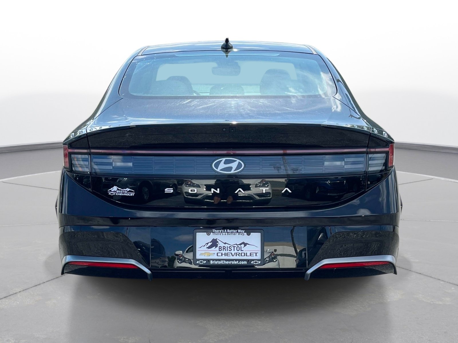Used 2025 Hyundai Sonata SEL FWD image 5