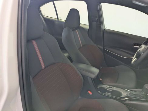Used 2024 Toyota Corolla SE FWD image 32