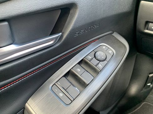 New 2026 Nissan Sentra SR FWD image 17
