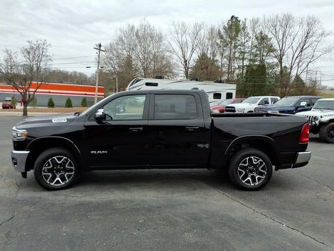 Used 2025 RAM 1500 Laramie image 17