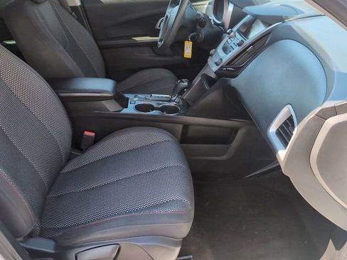 Certified 2017 Chevrolet Equinox LS image 24