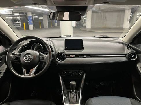 Used 2016 Scion iA Base image 7