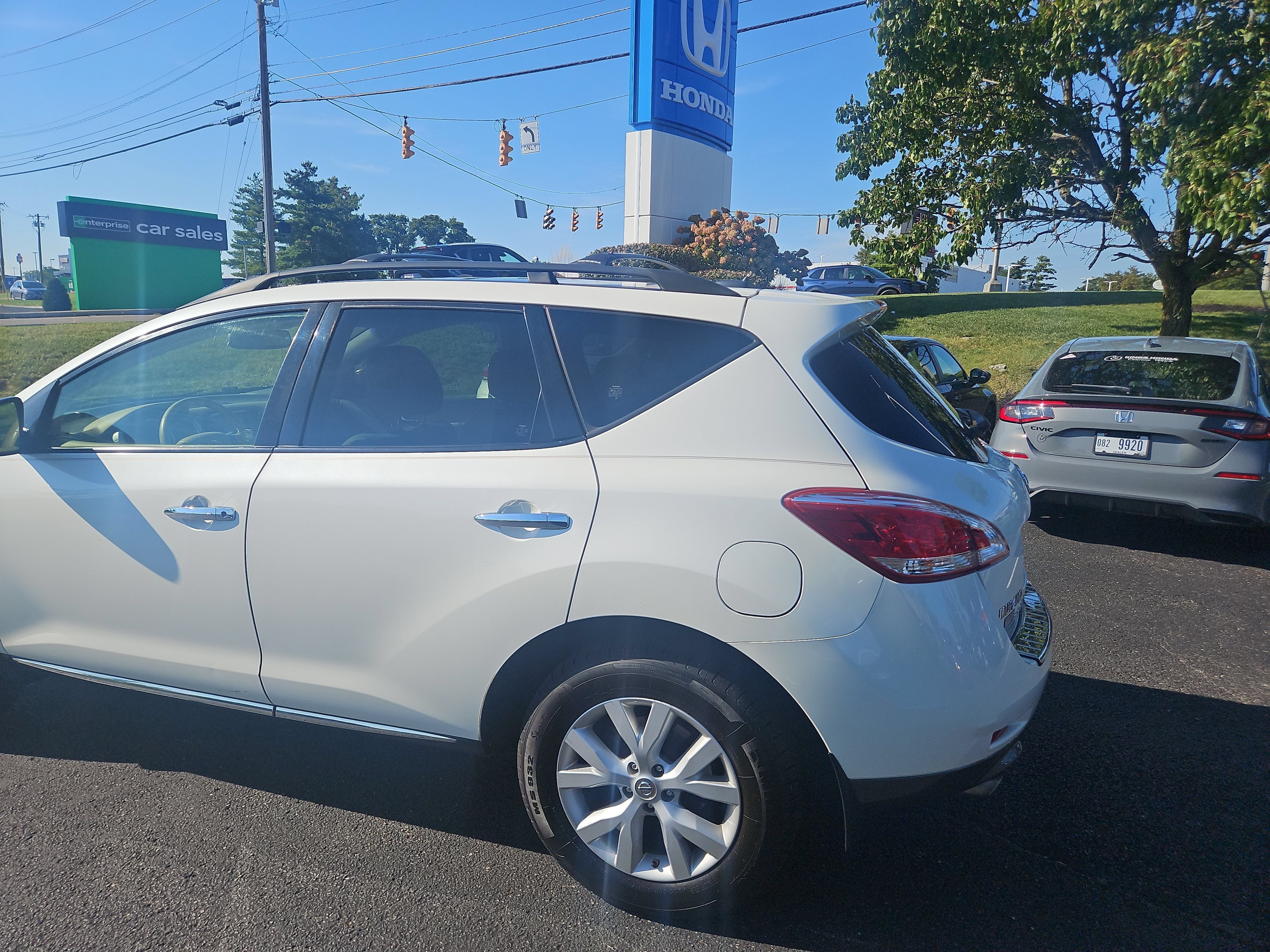 Used 2012 Nissan Murano SL FWD image 12