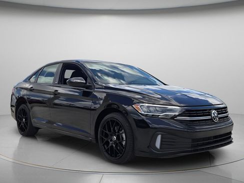 Used 2024 Volkswagen Jetta Sport FWD image 9