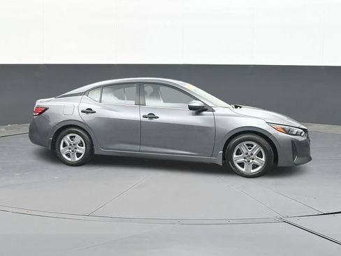 Used 2025 Nissan Sentra S FWD image 18