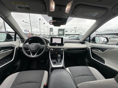 Used 2023 Toyota RAV4 XLE w/ XLE Grade Weather Package image 28