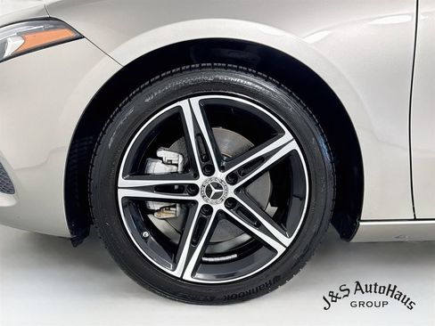 Used 2019 Mercedes-Benz A 220 w/ Premium Package image 39