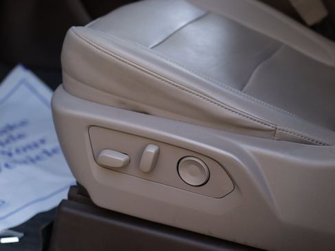 Used 2022 Chevrolet Silverado 1500 LTZ image 22