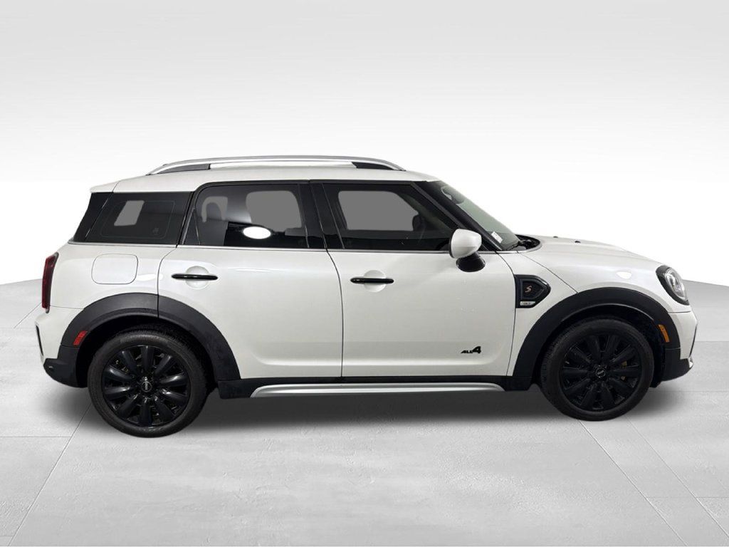 Used 2024 MINI Cooper Countryman S w/ Storage Package AWD/4WD image 4