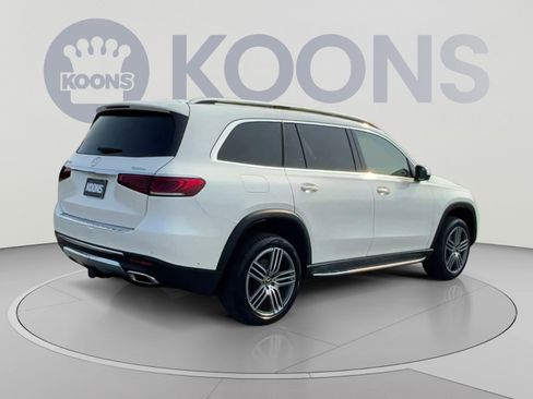 Used 2022 Mercedes-Benz GLS 450 4MATIC image 11