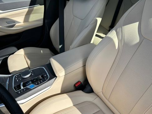 Used 2023 BMW i4 eDrive40 image 30