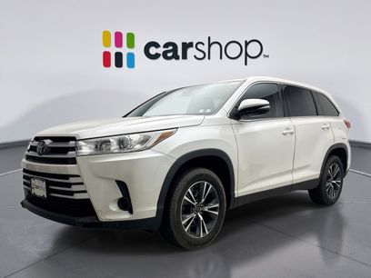 Used 2019 Toyota Highlander LE