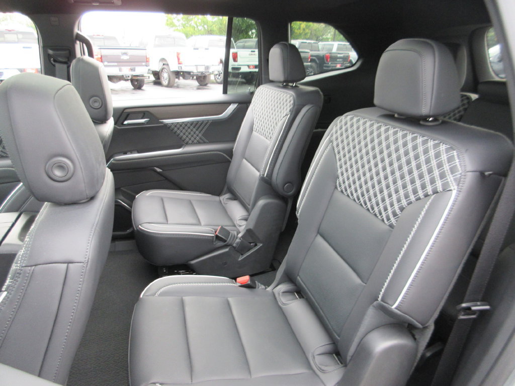 Certified 2025 GMC Acadia Denali AWD/4WD image 22