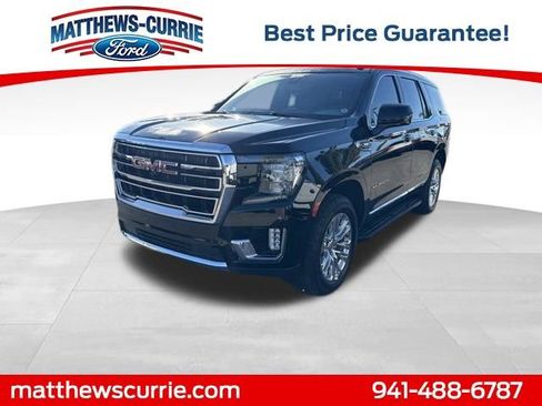Used 2022 GMC Yukon SLT w/ SLT Premium Package image 7