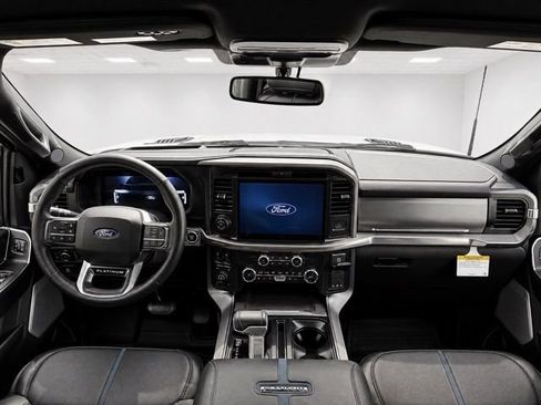 Used 2025 Ford F150 Platinum w/ Equipment Group 702A High AWD/4WD image 27