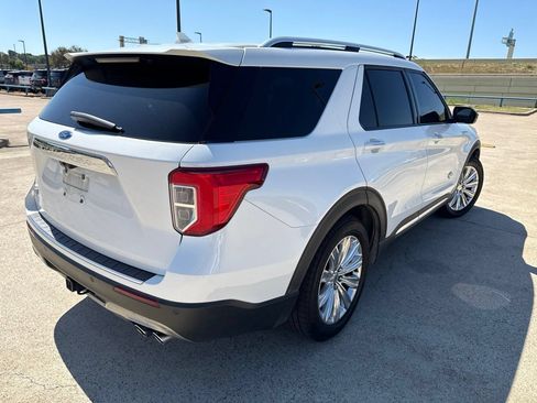 Used 2022 Ford Explorer King Ranch w/ Technology Package RWD image 11