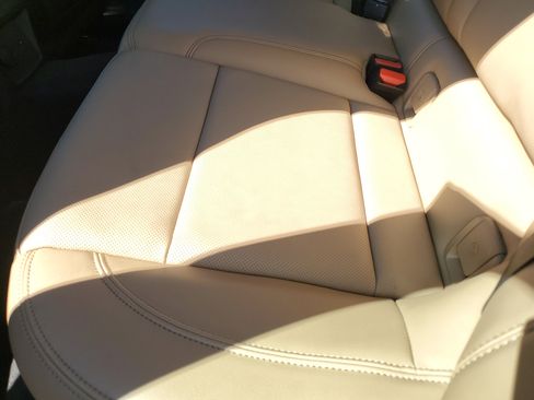 Used 2025 Cadillac CT5 Premium Luxury image 14