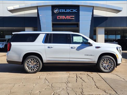 New 2026 GMC Yukon XL Denali w/ Sun & Power Step Package image 2